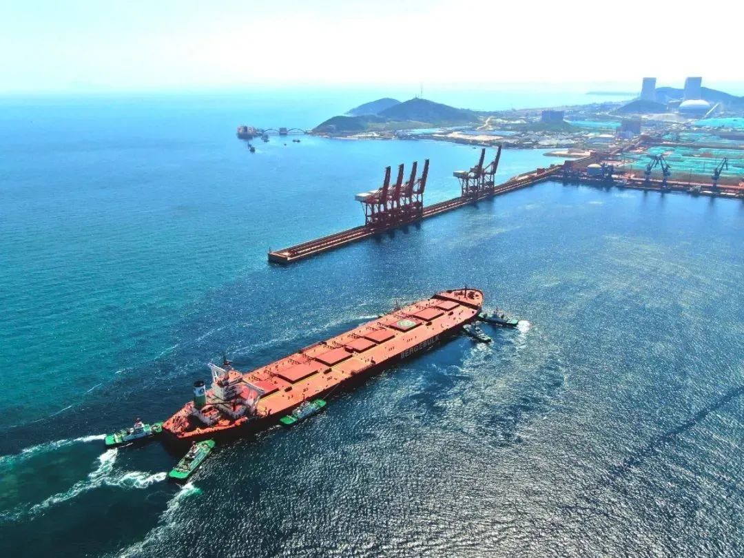 全球首个真正意义上的专业化干散货全自动码头落地山东港口烟台港