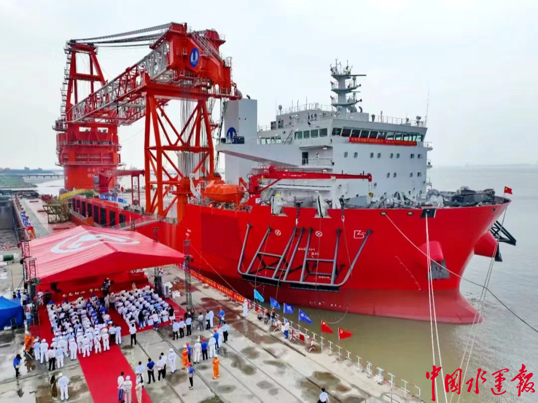南海首艘！3000吨级浮标作业船“向阳红31”正式入列_海洋_能力_我国