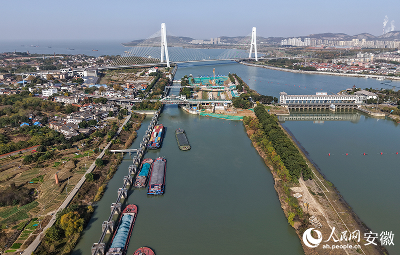 安徽船闸“智慧大脑”:跨流域多航道一键调度-中华航运网