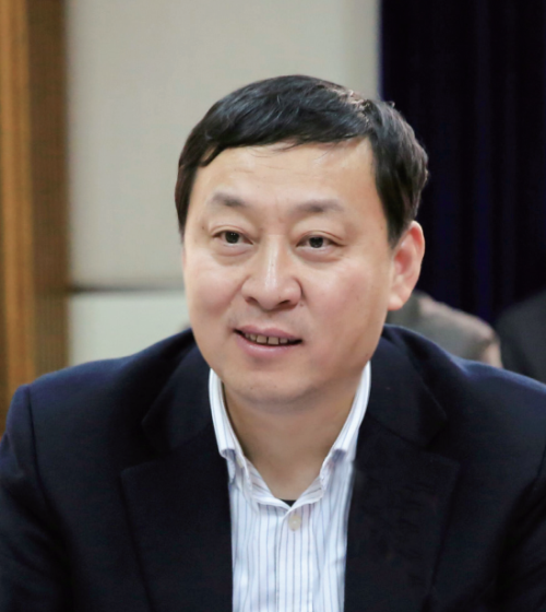 专访上海国际航运中心建设推进小组办公室主任谢峰